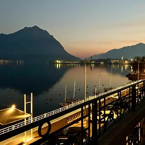 https://stylish-lakefront-house.it-lombardy.com