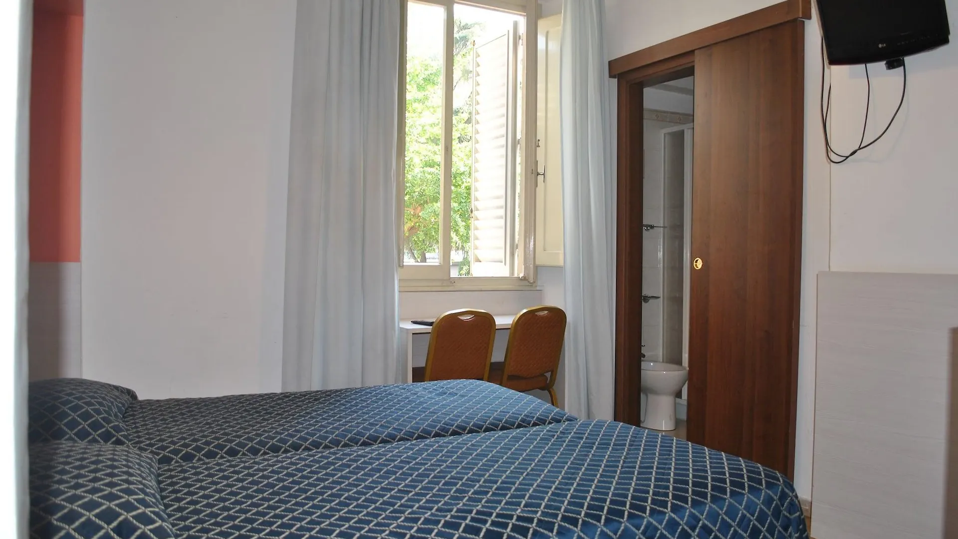 Auto Park Hotel Florencie