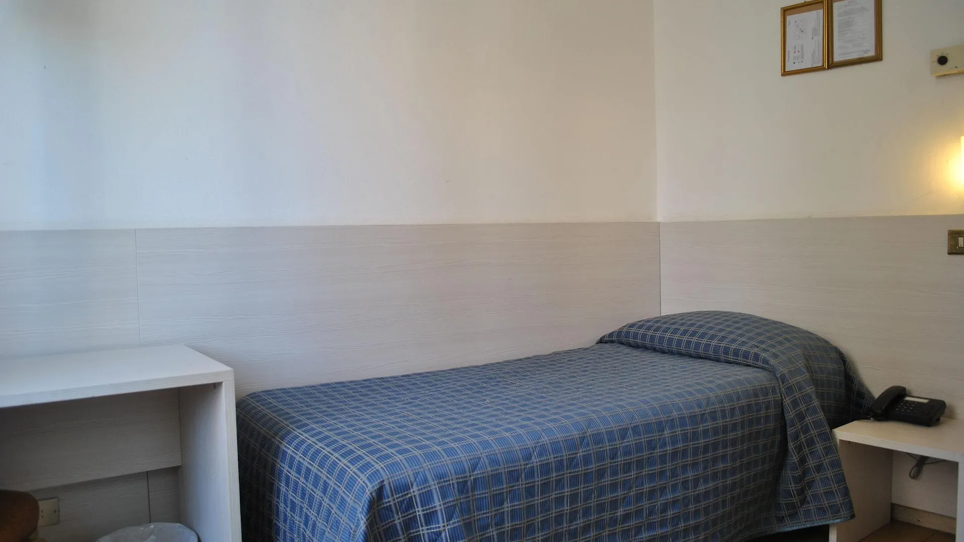 Auto Park Hotel Florencie